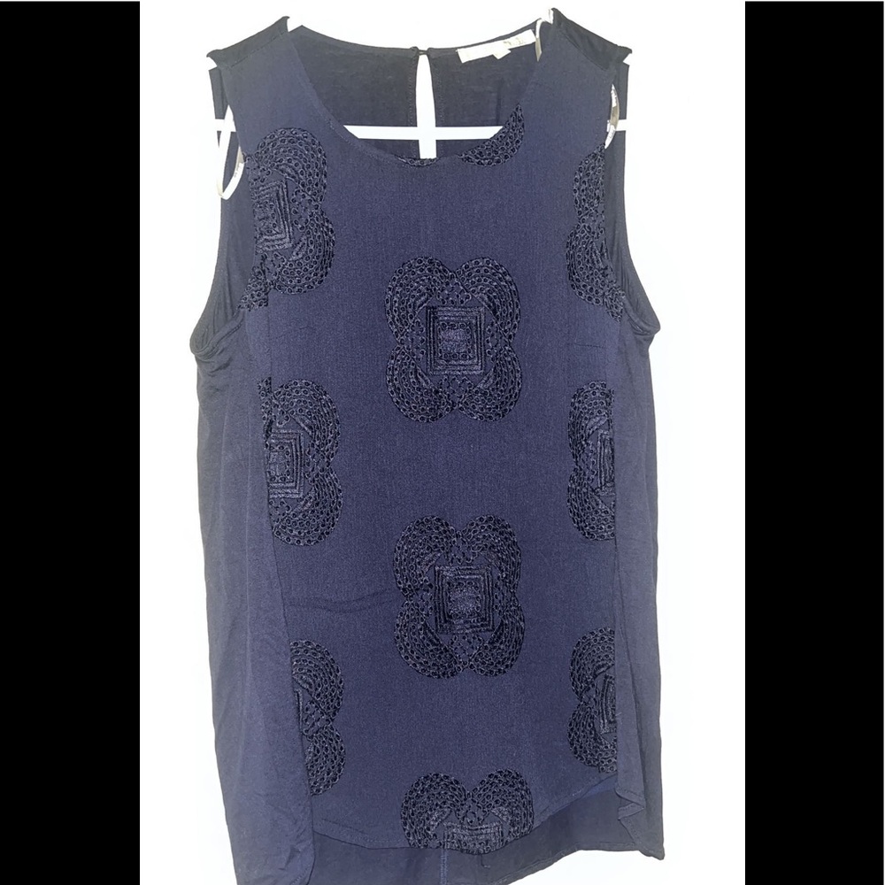 Navy Tank Top with embroidered designs!💙